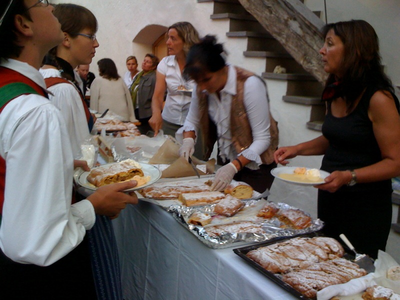 Strudelessen in Südtirol