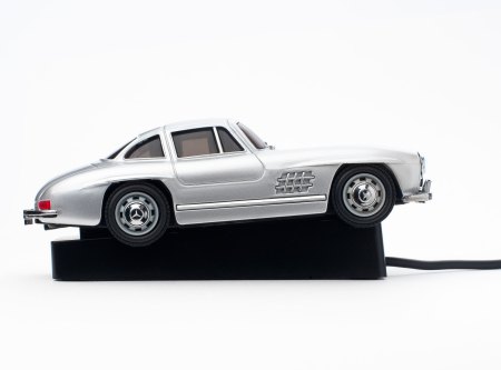 Ein Mercedes-Benz 300 SL als optische Maus.