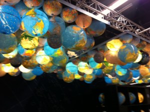 Globen: Google Earth in der analogen Zeit. 