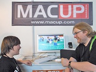 Diskussion mit jungem Leser im Jahr 2006. 