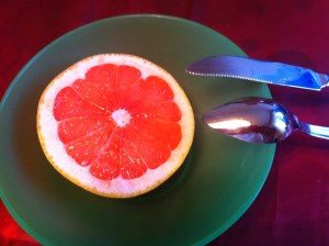 Mit meinen Grapefruitbesteck hat der tägliche Kampf mit der Frucht ein Ende.