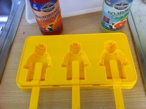 Die Lego-Eisbox noch unbefüllt.