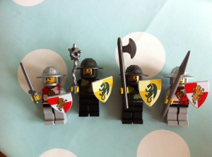 Foto 5 Die unterschiedliche Bewaffnung der Bauern.