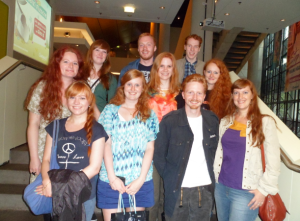 rot Alle Rothaarigen sind eingeladen, sich den Film anzusehen.