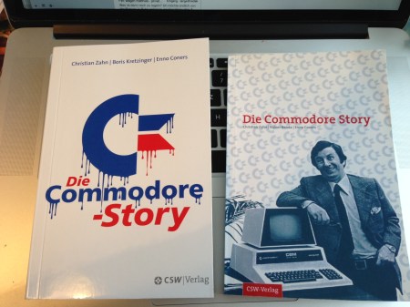 Links die Neuauflage, rechts die alte Ausgabe der Commodore Story