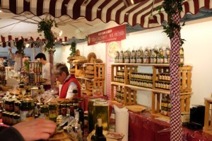 Was hat dieser Stand auf einer Creativmesse zu suchen?