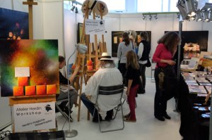 So pflegt Herdin Radtke das Image des Künstlers.