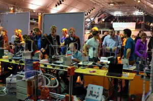 Blick auf die Messestände in der Tonhalle München.