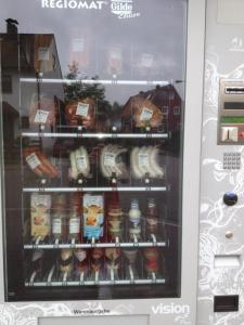 Der Regiomat der Dachauer Metzgerei Blank.