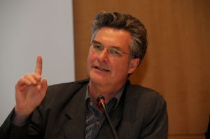 Engagiert ist der Diskussion ...