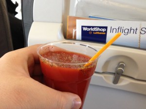 Tomatensaft: Gleich kommt das Luftloch? 