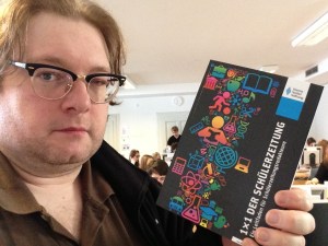 Der Autor und das Buch.