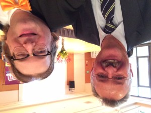 Der Amtschef des KuMi im Gespräch mit mir. 