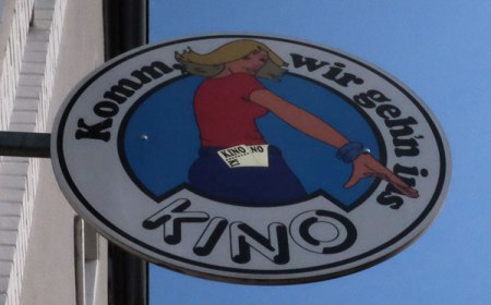 Diese Frau lockte mich früher ins Kino.