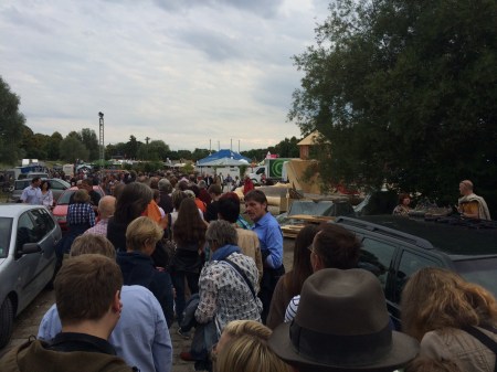 Der Meister ruft und die Jünger kommen.