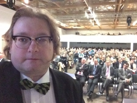 Meine Präsentationen, wie hier vor 500 Lehrern beim regionalen Schulentwicklungstag in Niederbayern, mache ich nur noch mit dem iPad.