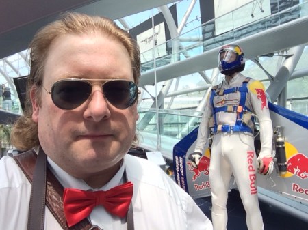 Der SkyRay-Anzug von Felix Baumgartner. 