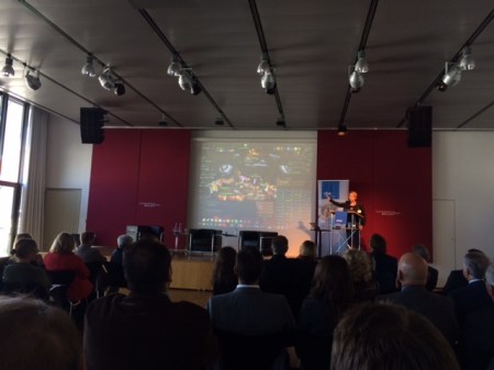 Prof. Dr. Linda Breitlauch zeigte WoW.