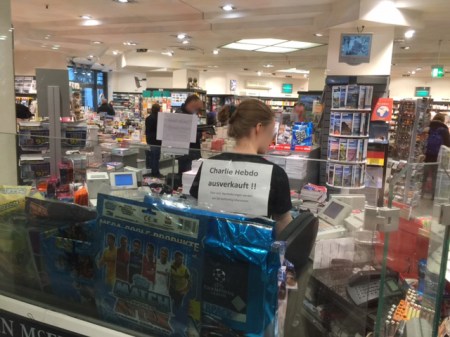 Hinweisschild auf dem Rücken.