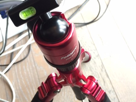 Kugelkopf samt Wasserwaage