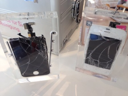 Wenn das Handy mal kaputt ist, dann ist Panik angesagt.