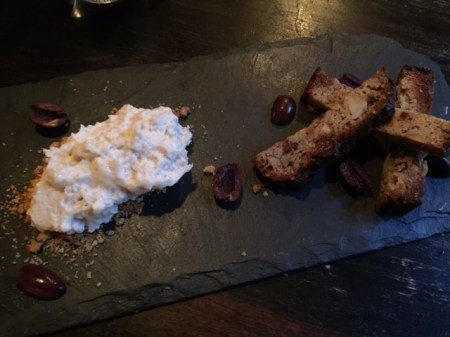 Zum Reinlegen: Spargel-Kakaobutter-Vanille-Mousee