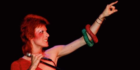 Im September 20515 erscheint diese Bowie-Fotobuch bei Taschen. Die Fotos stammen von Mick Rock. Foto: Taschen