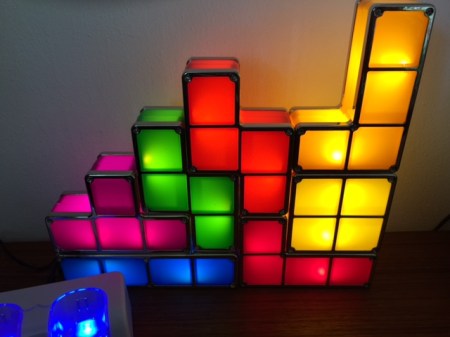 Hier leuchtet meine Tetris-Lampe.