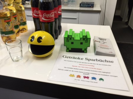 Sparbüchsen im Pac Man- und im Space Invaders-Design.