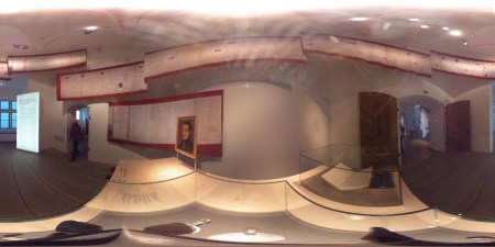 Hier die Schuldenspirale in der bayerischen Landesausstellung zu Napoleon in Bayern.