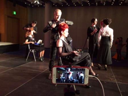 Creativdirektor Dieter Schöllhorn frisierte und ich war live dabei. 