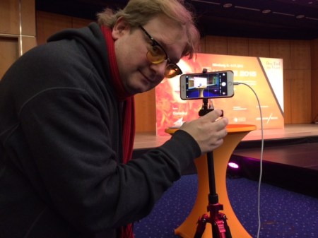 Periscope ist der Übertragungswagen in der Hosentasche. Hier bin ich bei der Übertragung mit dem iPhone.