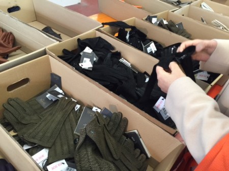 Lagerverkauf beim Roeckl. 