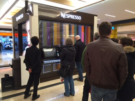 Ein Kaffeeautomat für Nespresso-Kapseln.