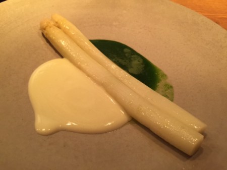 Spargel mit Knoblauchrauke und Quark vom Spargelhof Syring