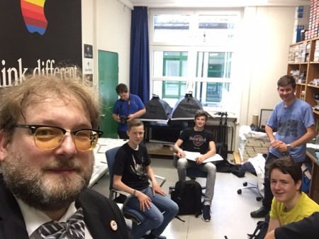 Das Webteam vom  Rhabanus-Maurus-Gymnasium St. Ottilien.