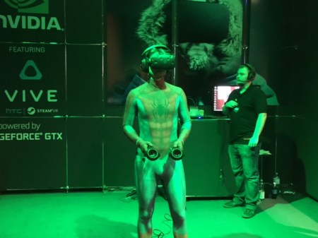 Die richtige Show gehört dazu - und das Outfit als Spiderman auch.