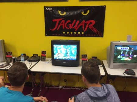 Ich habe zum ersten Mal am Jaguar gespielt.