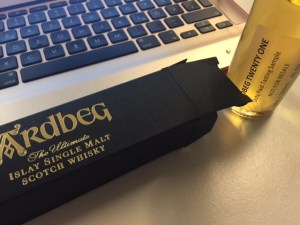Bereit zum Tasting: Ardbeg Twenty One