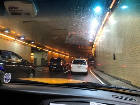 Taxifahren mit E-ZPass - eine Form von Mautkarte.