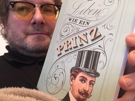 Ich kann das Buch allen angehenden Prinzen empfehlen.