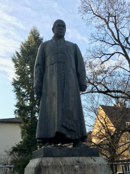 Moderne Ideen trotz 120jährigem Todestag von Sebastian Kneipp.