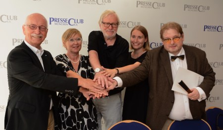 Der PresseClub ist neu eröffnet - und damit der Bloggerclub auch. Foto: Schwepfinger