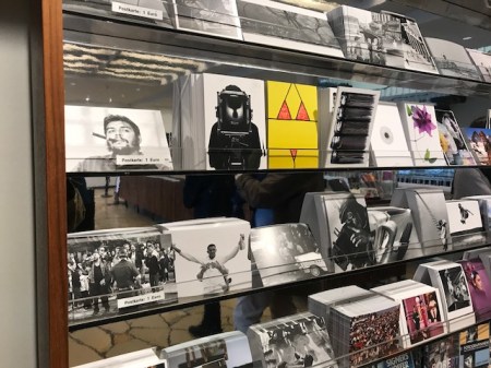 Che im Amerika Haus Berlin für einen Euro.