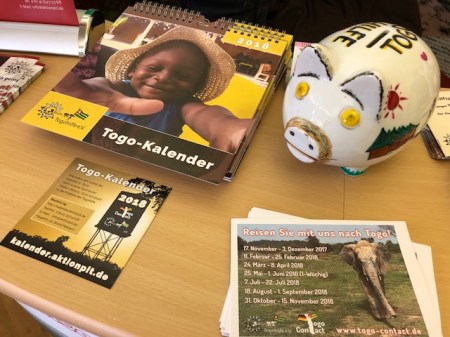Der Togo-Kalender der Aktion PIT Togohilfe kostet 5 Euro. 