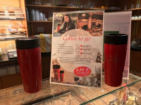 Sandra Büttner von der Bäckerei Büttner in Bad Tölz hatte eine gute Idee für Coffee to go