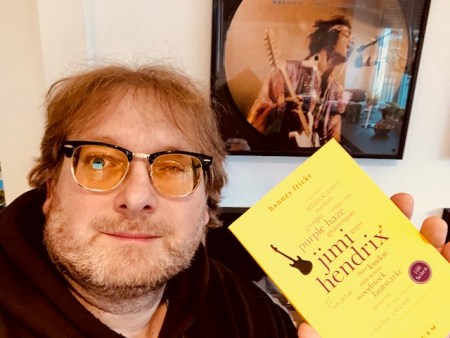 Jimi Hendrix - ein neues Buch über ihn und eine alte Platte von ihm. 