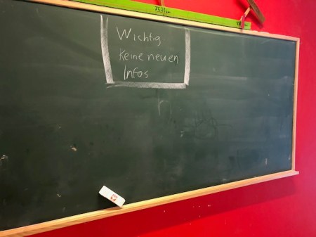 Die Kreidetafel kann auch im digitalen Zeitalter bleiben. Der Inhalt des Unterrichts muss sich ändern. 