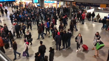 Die Fangesänge waren beleidigend. Wer bezahlt eigentlich den Polizeieinsatz?