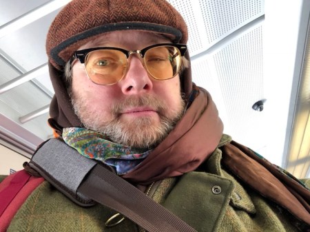 Dick angezogen gegen die frostigen Temperaturen.